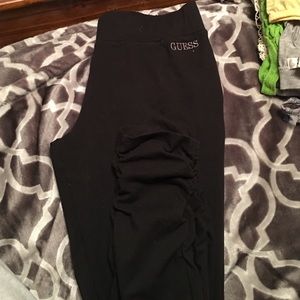 Black guess leggings