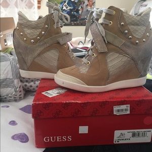 Guess Wedges