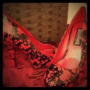 Funtasma Blood Splatter Pumps