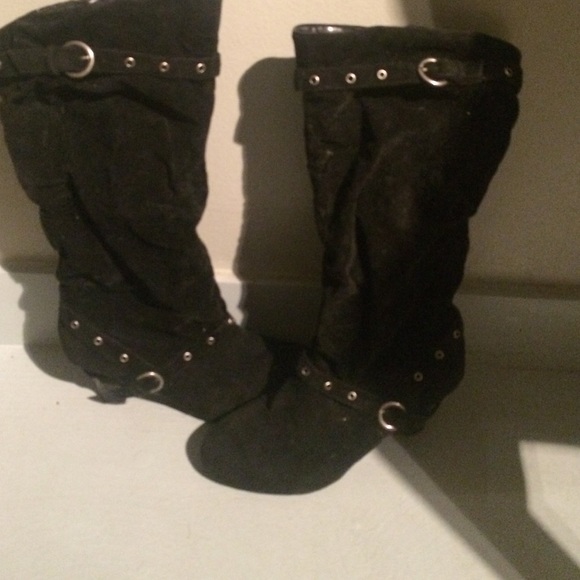 Black boots