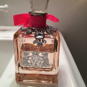Couture La La perfume by juicy