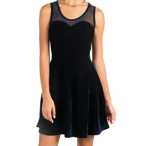 NEW--CECICO BLACK VELVET DRESS