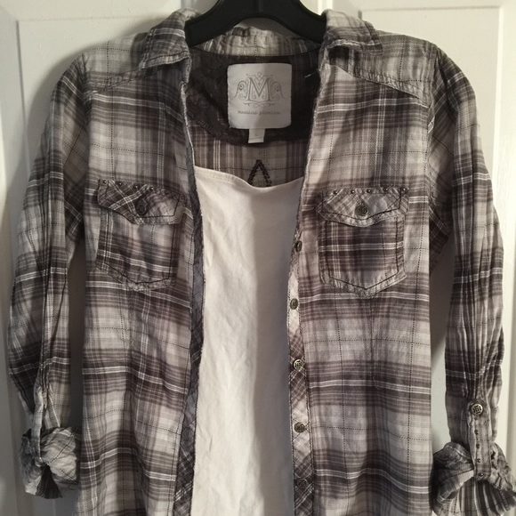 Maurises Premium long sleeve button down shirt