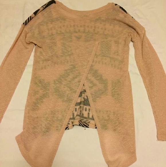 Aztec open back sweater - Picture 2 of 3