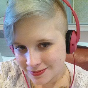 Meet your Posher, Lindsey