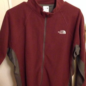 Men's Burgandy North Face zip-up fleece