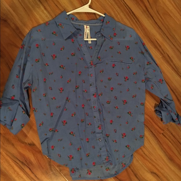 3/4 sleeve O'Neill shirt