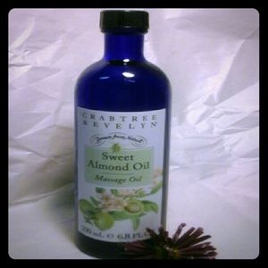 Crabtree and Evelyn Sweet Almond Oil