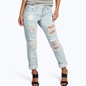 Light wash Boyfriend jeans