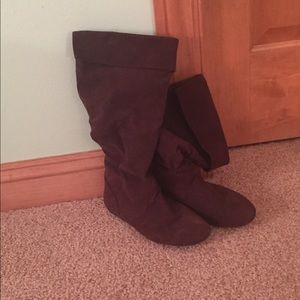 Brown boots