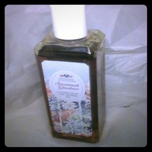 Crabtree and Evelyn Savannah Gardens foaming bath