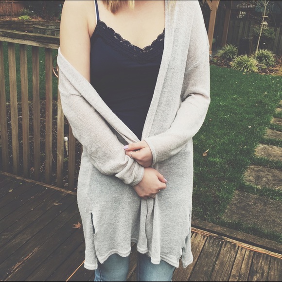 Cardigan - Picture 2 of 3