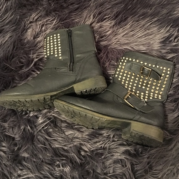 Steve Madden Shoes - Steve madden boots