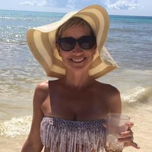 Meet your Posher, Diane