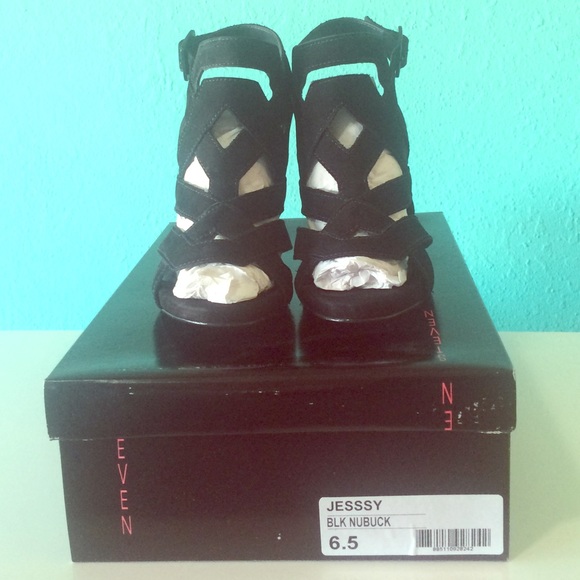 Steven by Steve Madden Jesssy Cage Sandals