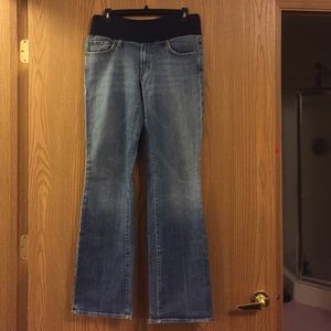 Pea in pod seven for all mankind maternity Jean