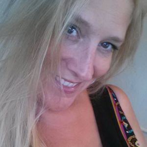 Meet your Posher, Joy