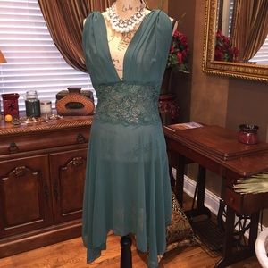 Emerald green nightgown