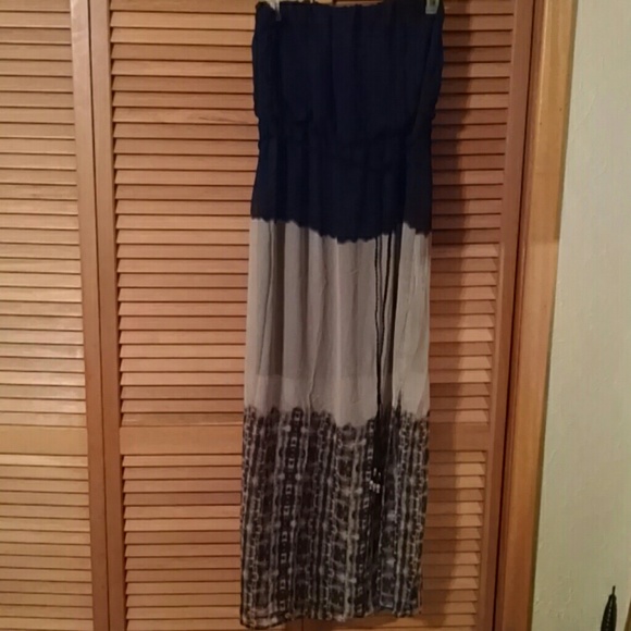 Strapless dress