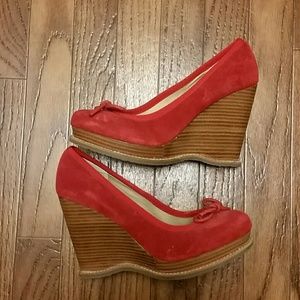 Steve Madden red suede wedges