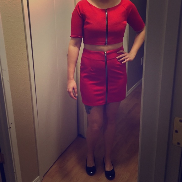 Hot!!! Statement dress. New with out tags.