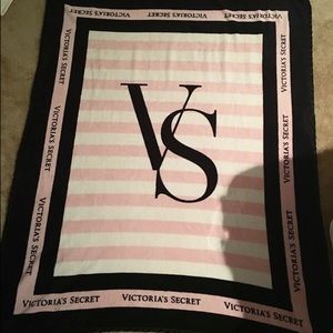 Victoria's Secret fleece throw blanket