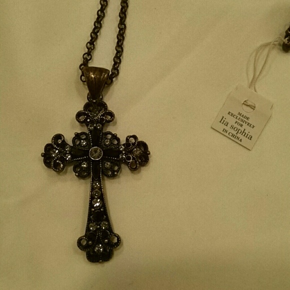 Cross necklace