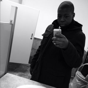 Meet your Posher, Tauhj