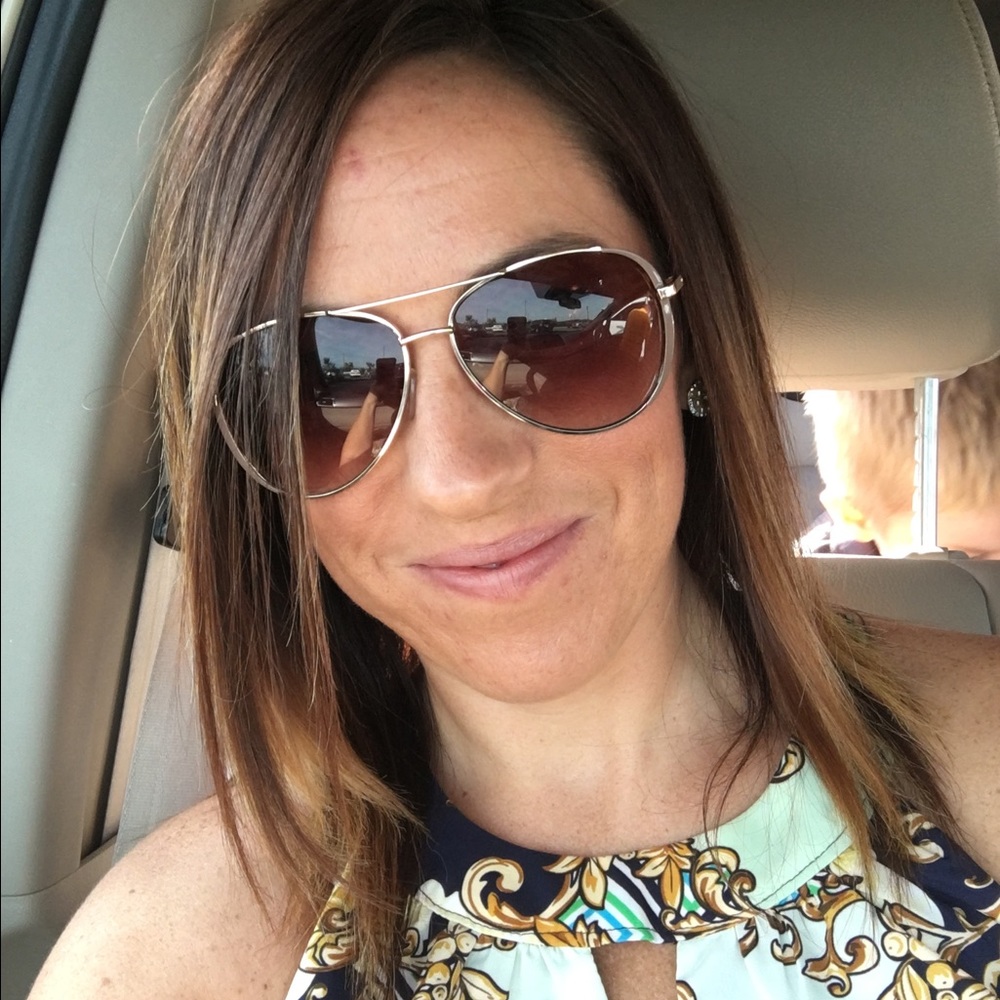 Meet your Posher, Jaci