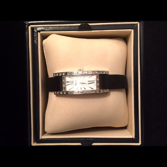LADIES CHOPARD DIAMOND AND WHITE GOLD WATCH - Picture 3 of 4