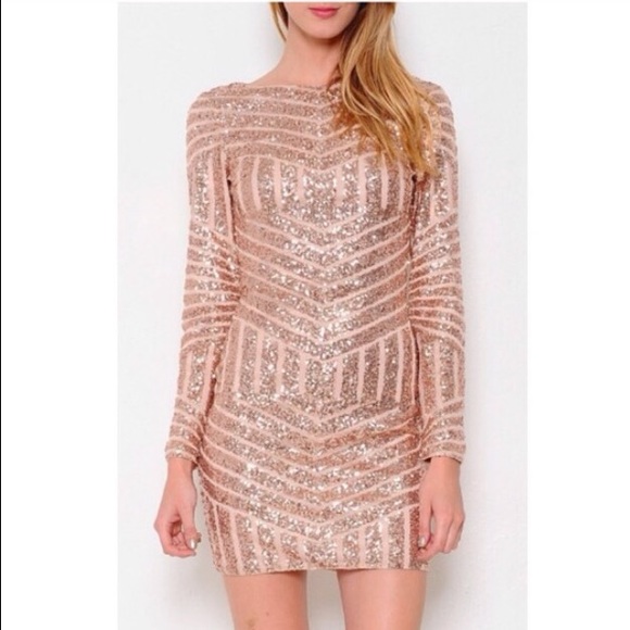SALE on 👑Sexy sequin dress. Bodycon. Mini.