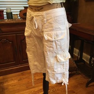 White Bermuda shorts