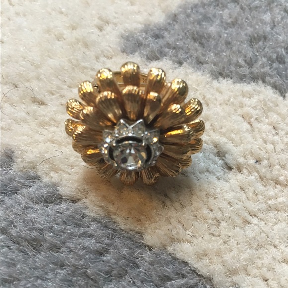 J.Crew Flower Cocktail Ring - Picture 2 of 3