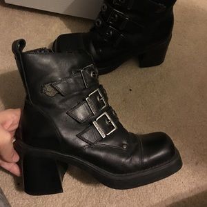 Harley boots size 6.5