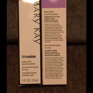 Mary Kay Matte-wear liquid foundation. New!