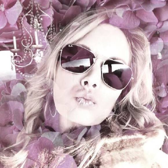 Meet your Posher, Jody - Picture 1 of 1