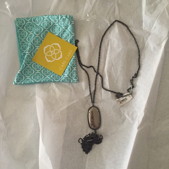 NWT Kendra Scott Necklace