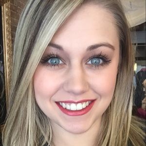 Meet your Posher, Bailey