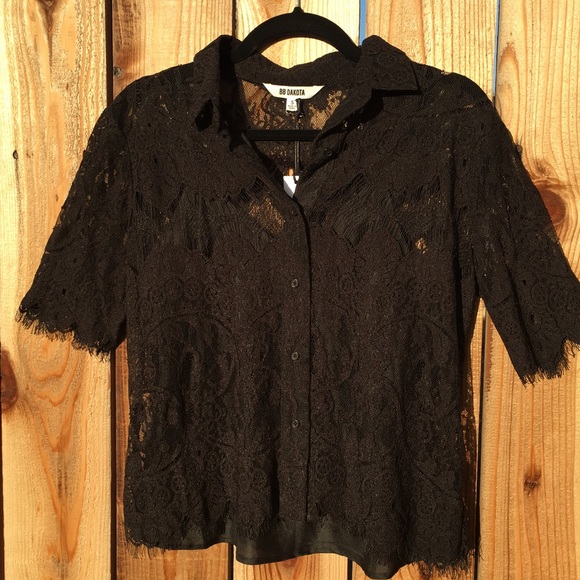 BB DAKOTA Serena top - Picture 1 of 3