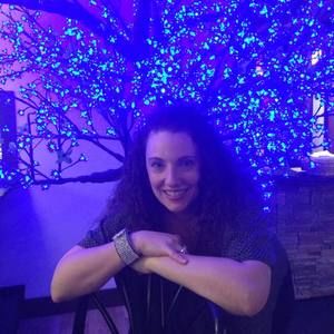 Meet your Posher, Jacqueline