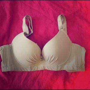 Water extreme push up bra