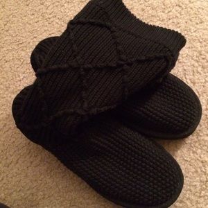 Knit ugg boots