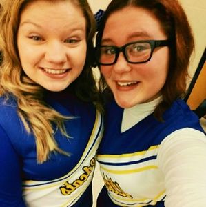 Meet your Posher, Dlynne