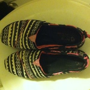 Size 4 bob shoes