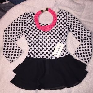 Polka DOt cute blouse!