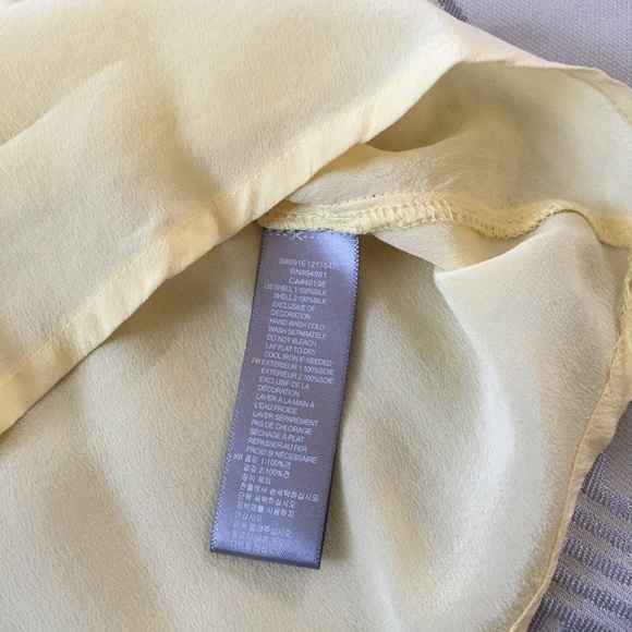 🚫DONATED🚫 100% Silk Pastel Yellow Top - Picture 3 of 3