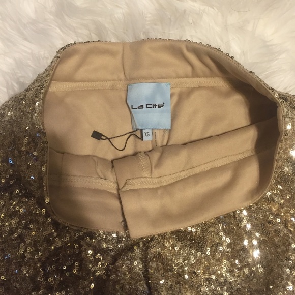 XS glitter shorts - Picture 2 of 2