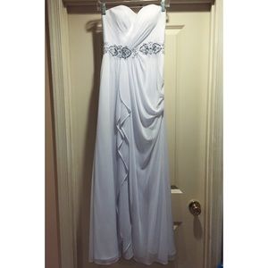 white wedding/formal dress