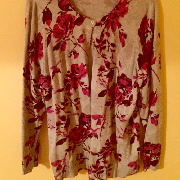 Grey cardigan with purple floral print