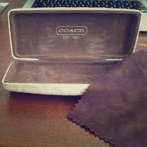 Coach glasses case and cloth